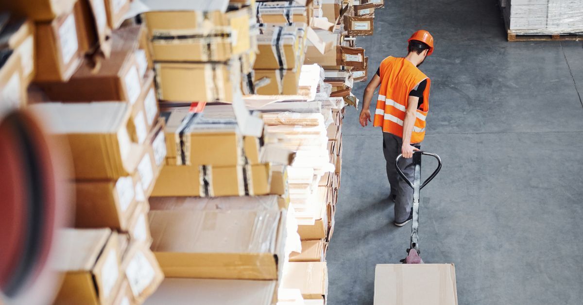 These are tips for improving warehouse storage capabilities