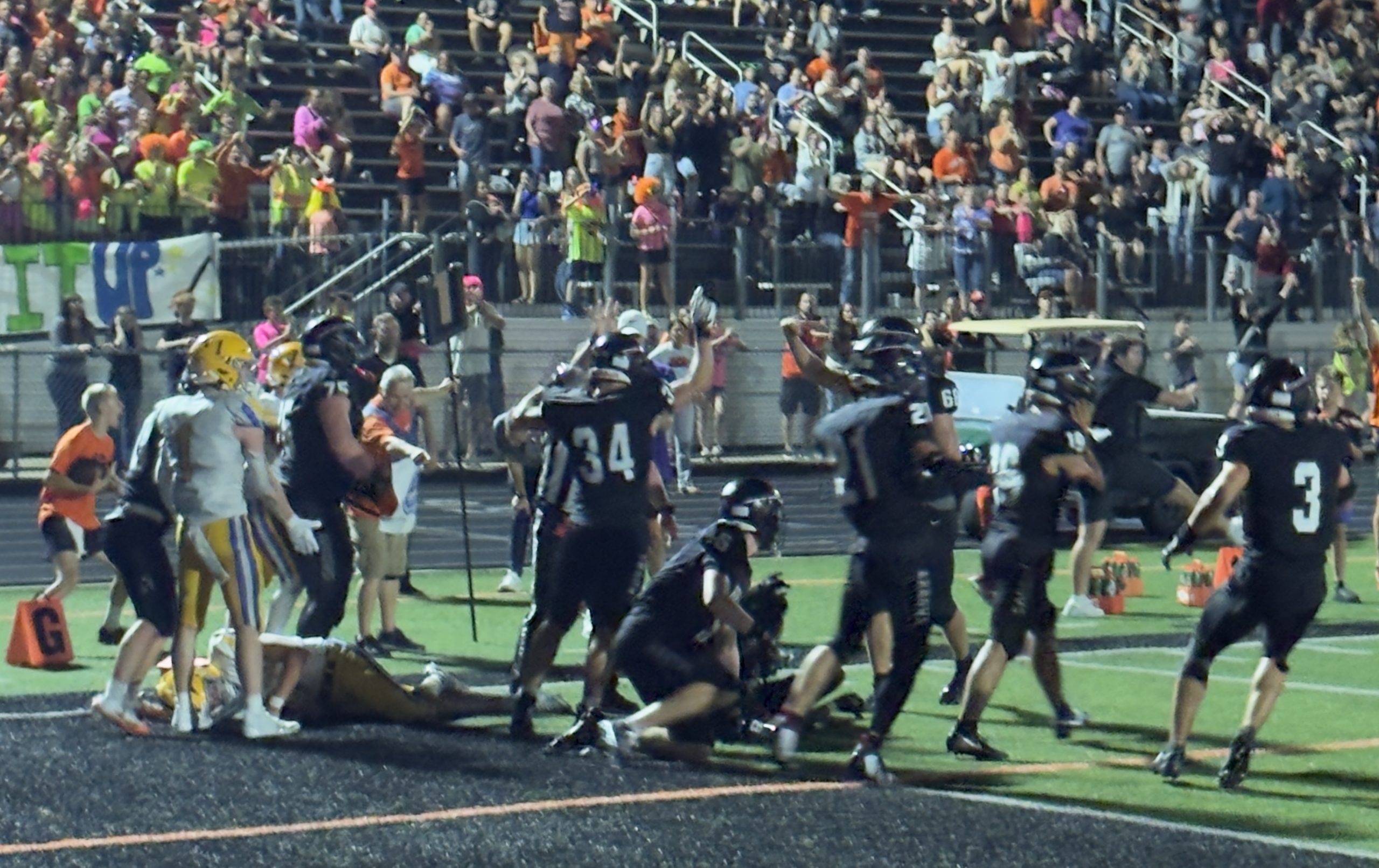 Arrows survive ugly night to edge Clyde in tight tilt